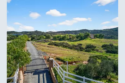 39475 Bruce Lane, Temecula, CA 92592 - Photo 5