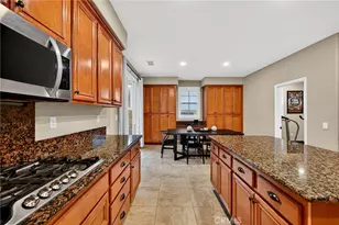 31935 Bitterroot Ct, Temecula, CA 92592 - Photo 21