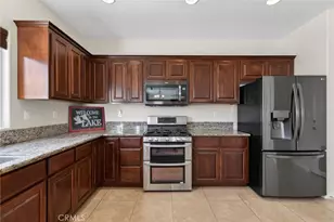 22270 Pinto Dr, Canyon Lake, CA 92587 - Photo 15