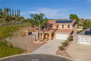 22270 Pinto Dr, Canyon Lake, CA 92587 - Photo 9