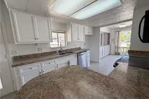 22895 Skylink Dr, Canyon Lake, CA 92587 - Photo 17