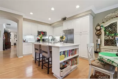 33589 Eugenia Ln, Murrieta, CA 92563 - Photo 11