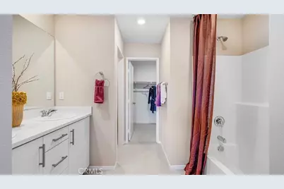 11202 E Candle Tree Lane, Desert Hot Springs, CA 92240 - Photo 13