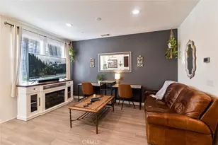 40434 Calle Real, Murrieta, CA 92563 - Photo 5