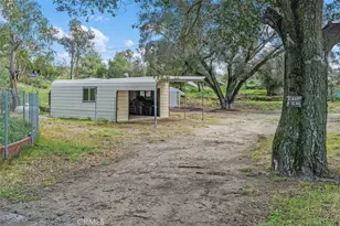 42580 E Benton, Hemet, CA 92544 - Photo 29