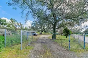 42580 E Benton, Hemet, CA 92544 - Photo 31