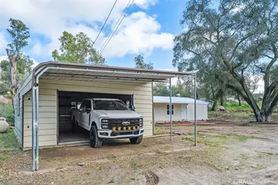 42580 E Benton, Hemet, CA 92544 - Photo 7