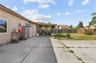 19250 Henshaw Ct, Lake Elsinore, CA 92530 - Photo 39