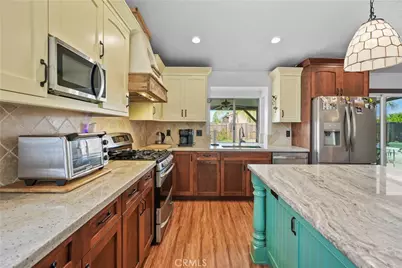 19250 Henshaw Court, Lake Elsinore, CA 92530 - Photo 23