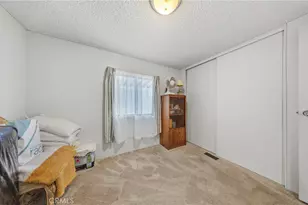 575 S Lyon, Hemet, CA 92543 - Photo 33