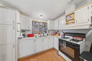 575 S Lyon, Hemet, CA 92543 - Photo 33