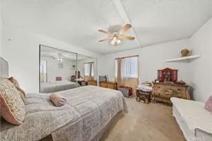 575 S Lyon, Hemet, CA 92543 - Photo 39