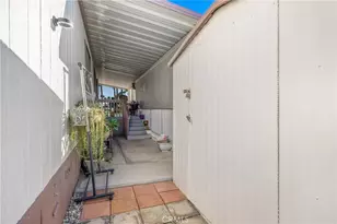 575 S Lyon, Hemet, CA 92543 - Photo 21