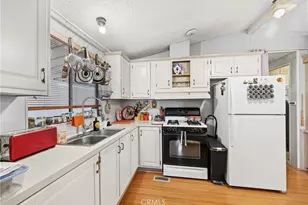 575 S Lyon, Hemet, CA 92543 - Photo 31