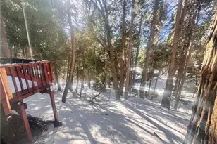 25286 N, Twin Peaks, CA 92391 - Photo 5