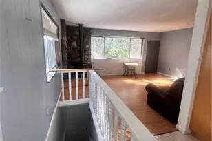 25286 N, Twin Peaks, CA 92391 - Photo 17