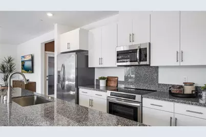 300 Grand Sky Lane, Perris, CA 92570 - Photo 3