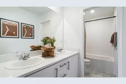 300 Grand Sky Lane, Perris, CA 92570 - Photo 9