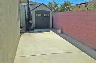 2195 Maine Ave, Long Beach, CA 90806 - Photo 21