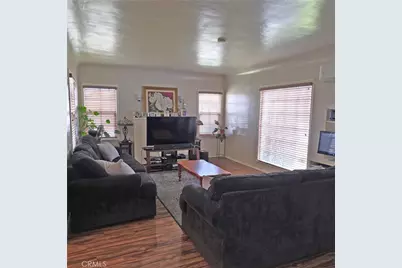 2195 Maine Ave, Long Beach, CA 90806 - Photo 9