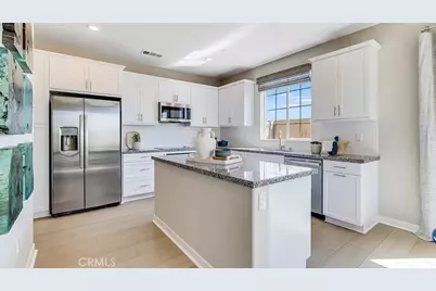 1121 Thunderchief Lane, Rialto, CA 92376 - Photo 3