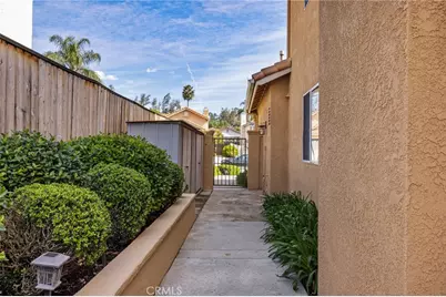 39495 Seven Oaks, Murrieta, CA 92562 - Photo 35