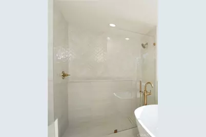 24041 Zancon, Mission Viejo, CA 92692 - Photo 15