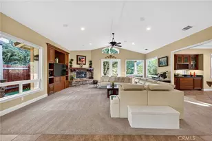 41275 Hacienda Dr, Murrieta, CA 92562 - Photo 13
