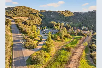 41275 Hacienda Drive, Murrieta, CA 92562 - Photo 63