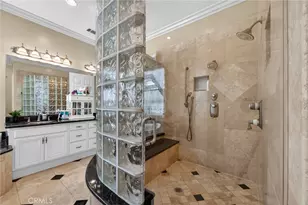 41275 Hacienda Dr, Murrieta, CA 92562 - Photo 11