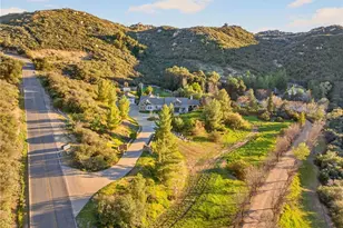 41275 Hacienda Dr, Murrieta, CA 92562 - Photo 63