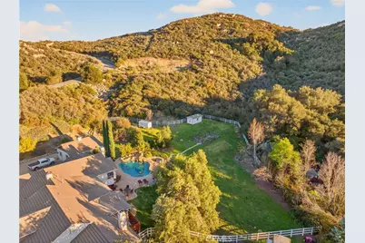 41275 Hacienda Drive, Murrieta, CA 92562 - Photo 65