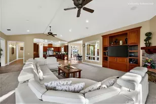 41275 Hacienda Dr, Murrieta, CA 92562 - Photo 17