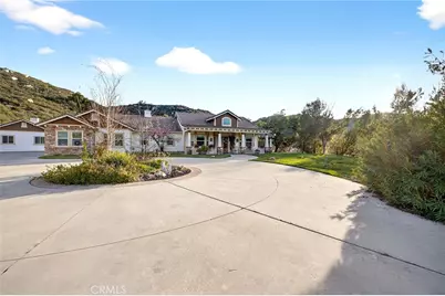 41275 Hacienda Drive, Murrieta, CA 92562 - Photo 7