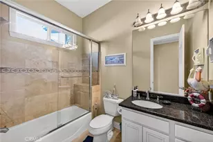 41275 Hacienda Dr, Murrieta, CA 92562 - Photo 31