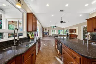 41275 Hacienda Dr, Murrieta, CA 92562 - Photo 29