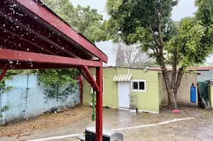 3005 11th Ave, Los Angeles, CA 90018 - Photo 23