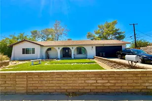 135 S Broadway St, Ridgecrest, CA 93555 - Photo 1