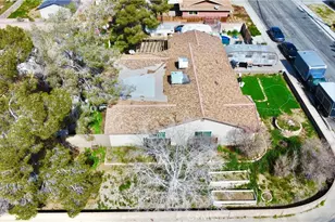 135 S Broadway St, Ridgecrest, CA 93555 - Photo 3