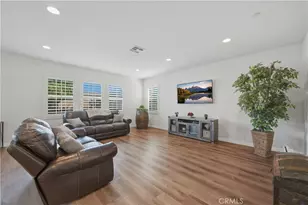 34712 Swan Valley Ct, Murrieta, CA 92563 - Photo 9