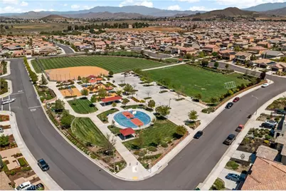 34712 Swan Valley Court, Murrieta, CA 92563 - Photo 49