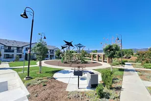 41987 Isadora, Murrieta, CA 92562 - Photo 3