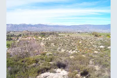 42540 Brix, Hemet, CA 92544 - Photo 7