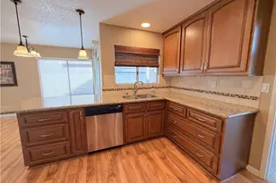 2750 Maple Dr, Hemet, CA 92545 - Photo 9