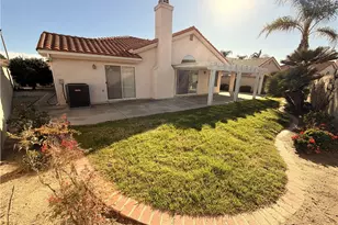 2750 Maple Dr, Hemet, CA 92545 - Photo 5