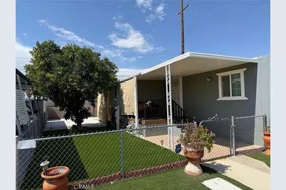 260 N Lyon #38, Hemet, CA 92543 - Photo 17