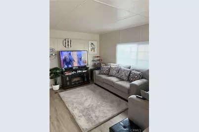 260 N Lyon #38, Hemet, CA 92543 - Photo 3