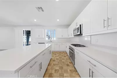 30842 White Pines, Menifee, CA 92584 - Photo 5