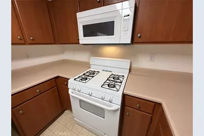 31281 David, Temecula, CA 92592 - Photo 9