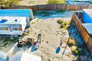 84607 Searles St, Trona, CA 93562 - Photo 17